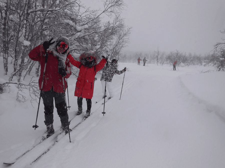 skiing-tromso-ski-winter-outdoor